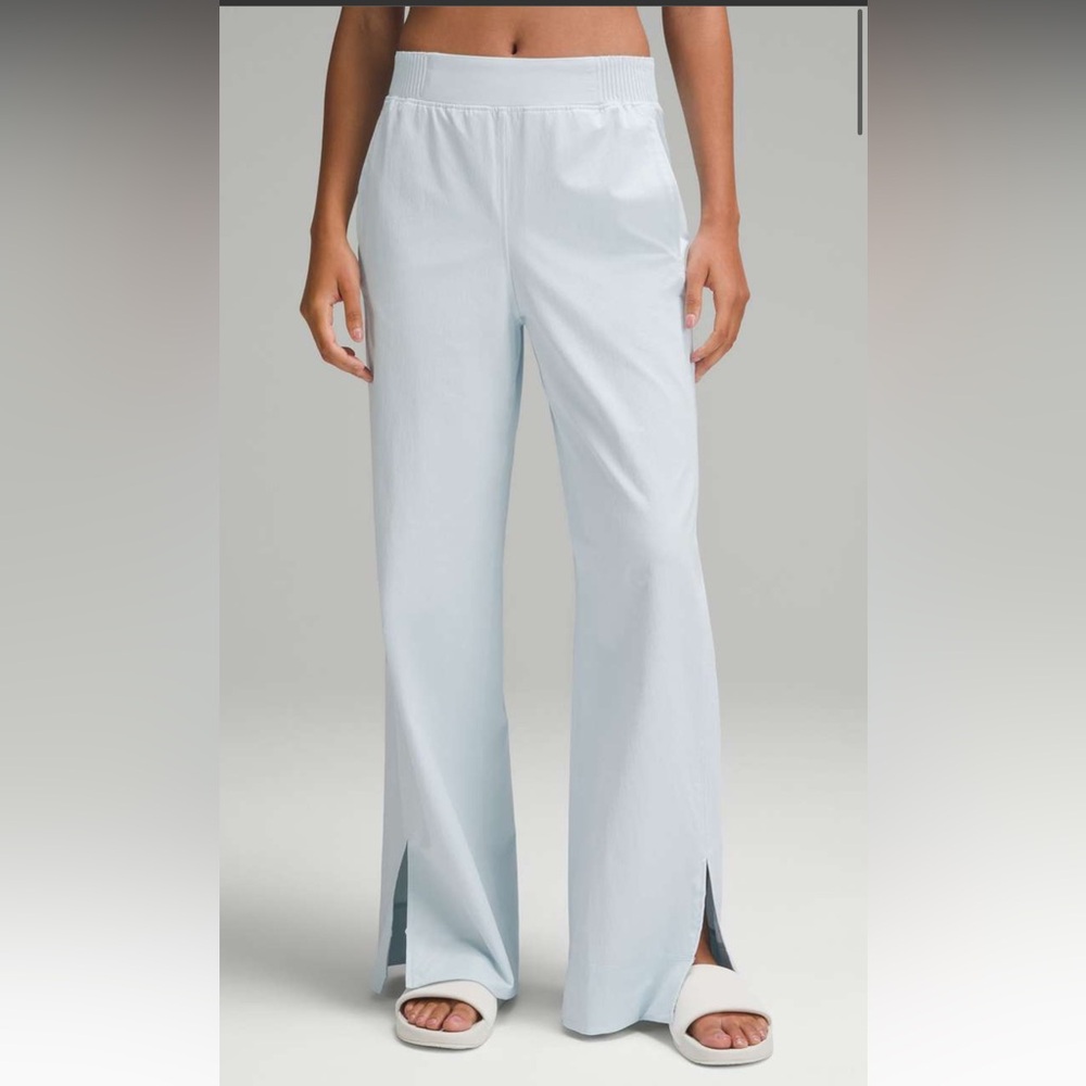 Lululemon Stretch Woven high-rise pant light blue